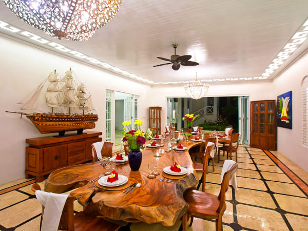 Puri Nirwana - Dining area